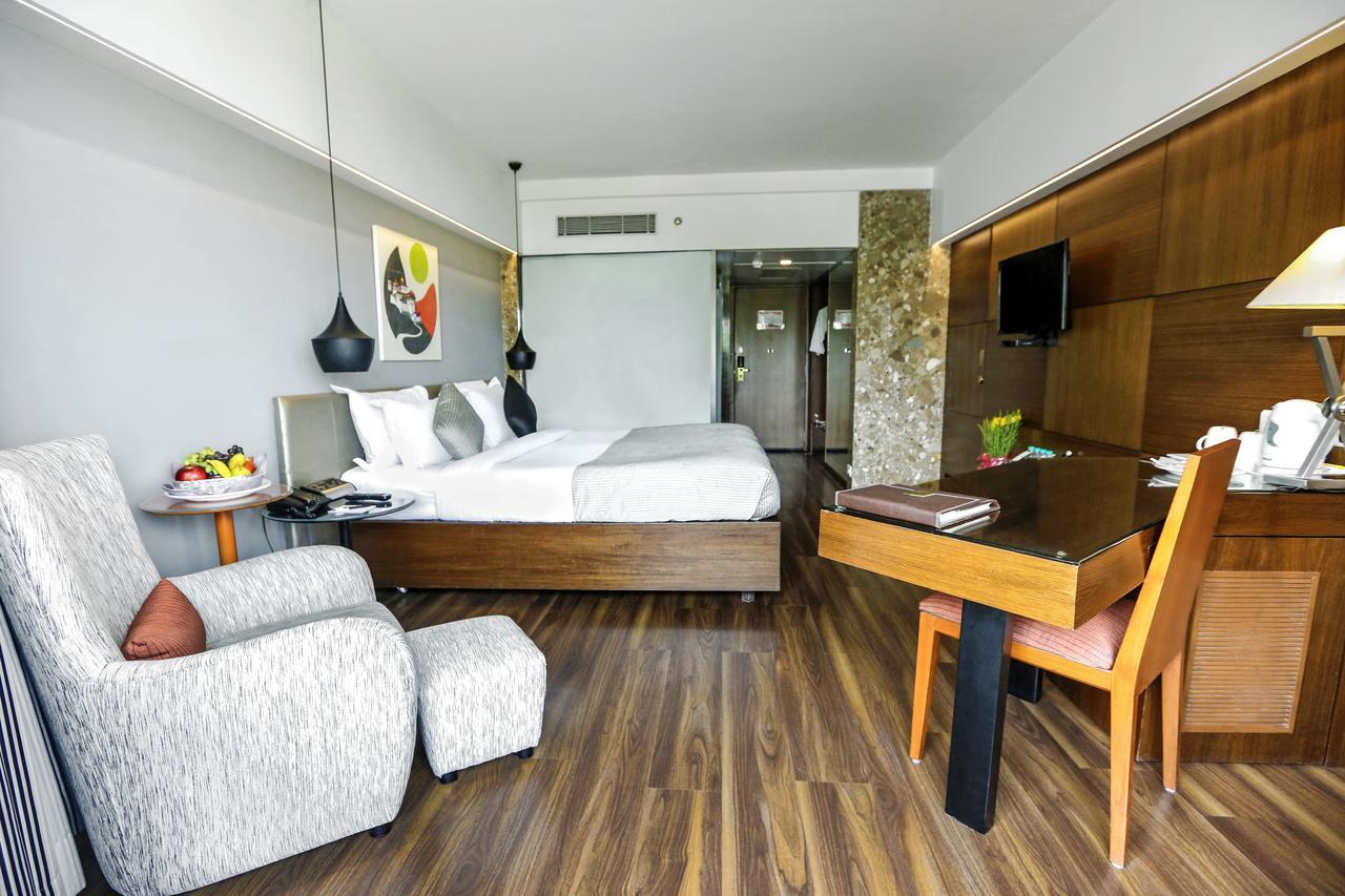 Hotel Sea Princess Bombay Eksteriør billede
